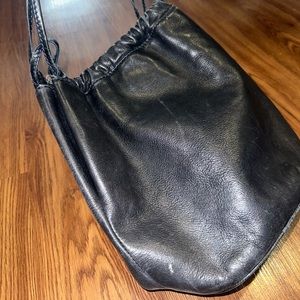 BOTTEGA VENETA VINTAGE BUCKET BAG